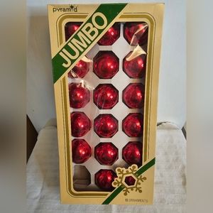 VINTAGE PYRAMID JUMBO  15 GLASS CHRISTMAS TREE BALL ORNAMENTS RED